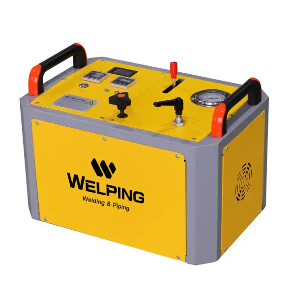 En plastsvetsenhet med märkningen "WELPING Welding & Piping" försedd med kontrollpanel, reglage och svetsutrustning.